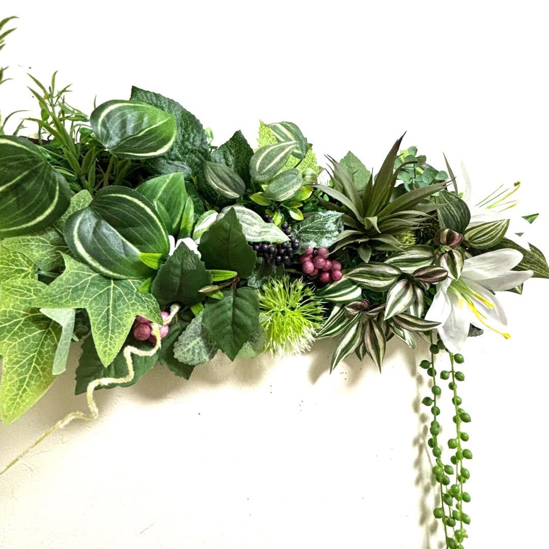 光触媒加工フェイクグリーンウォールグリーンお花と共に♡リリー♡