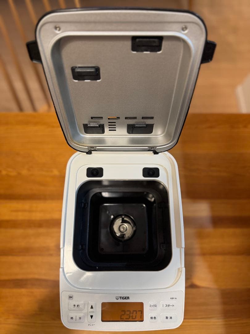 TIGER IHホームベーカリー ホワイト