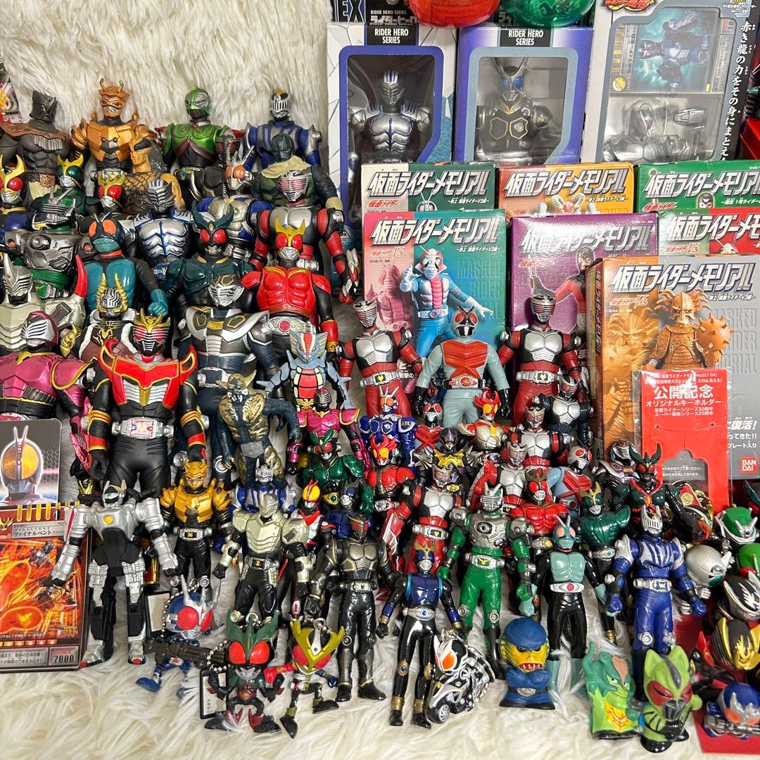 仮面ライダー ソフビ フィギュア 他　235個　大量まとめ　BANDAI