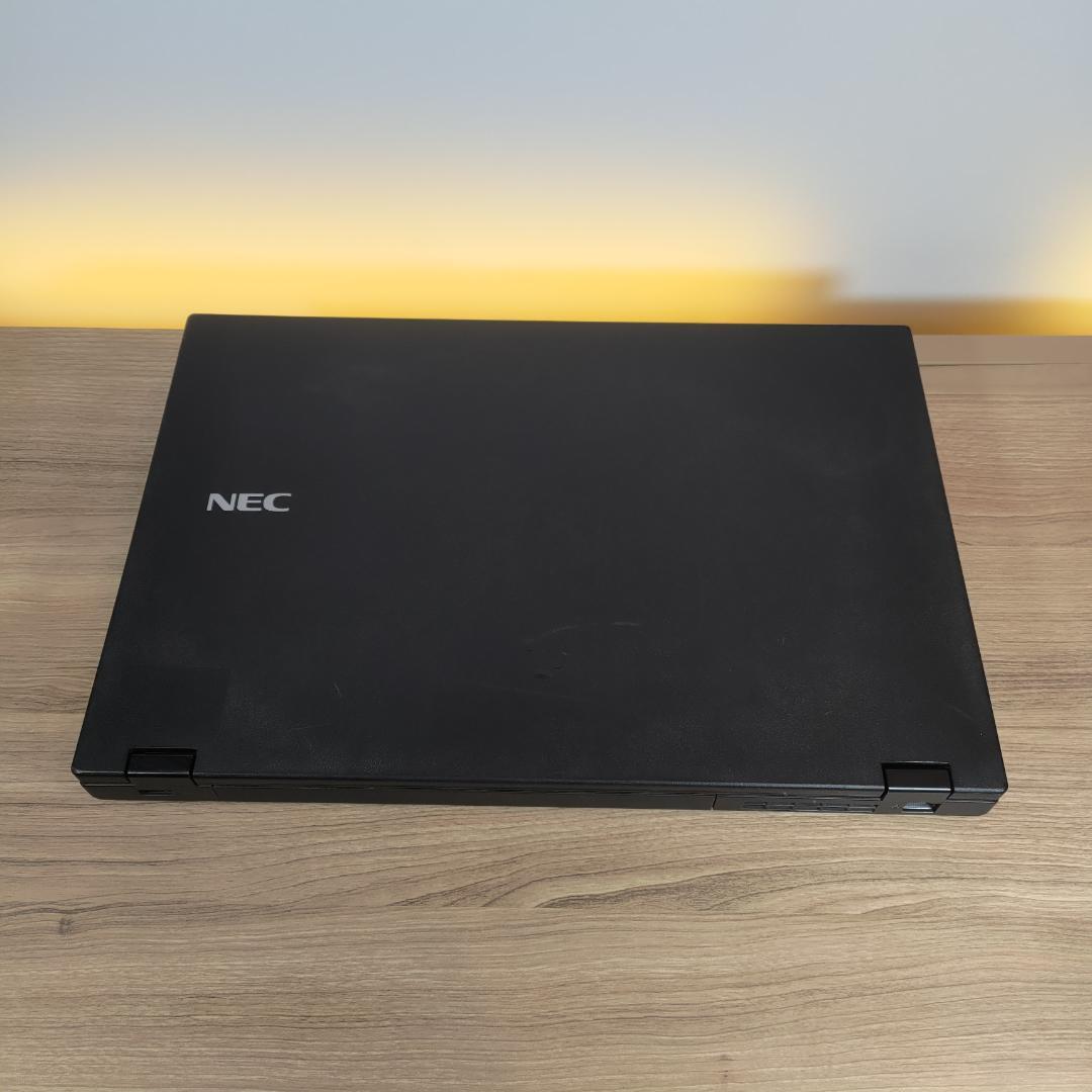 新品SSD256GBメモリ8GB DVD オフィス付きのWindows11