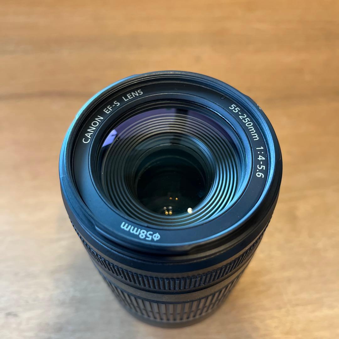 Canon EOS Kiss X4 ダブルズームキット デジタル一眼レフ