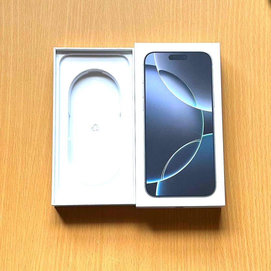iPhone 16 Pro Max ホワイトチタニウム 512GB