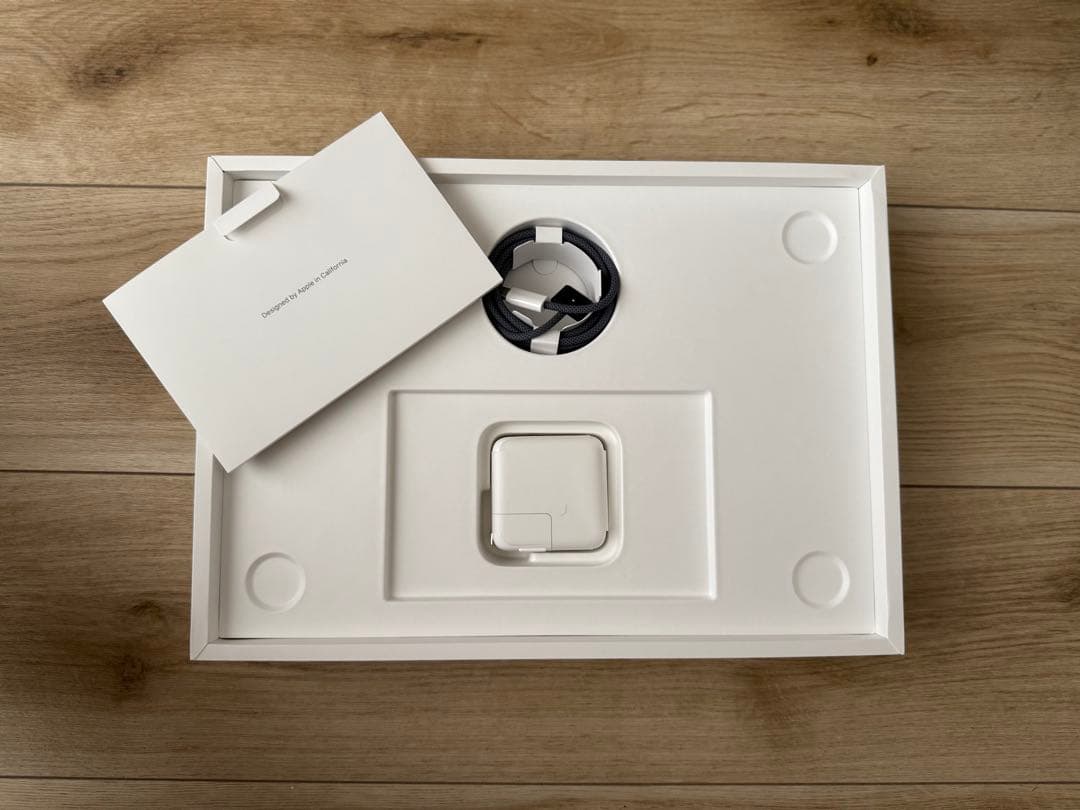 MacBook Air M2 2022 16GB 512GB 箱付 美品