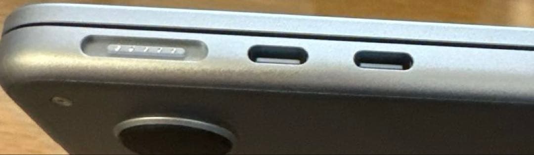 ほぼ未使用　13インチMacBook Air M4 16GB 256GB SSD