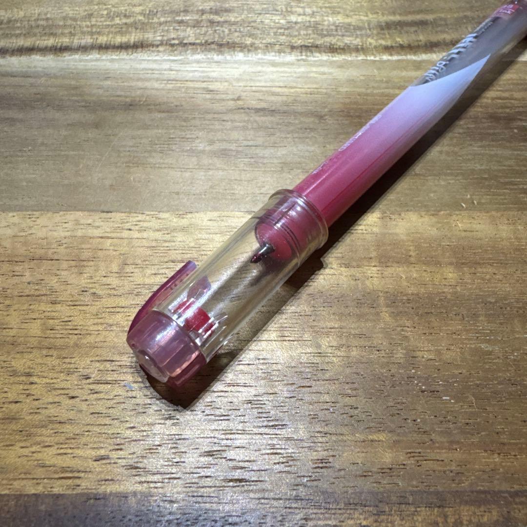 Jell Pin 赤色(ピンク？)と青色