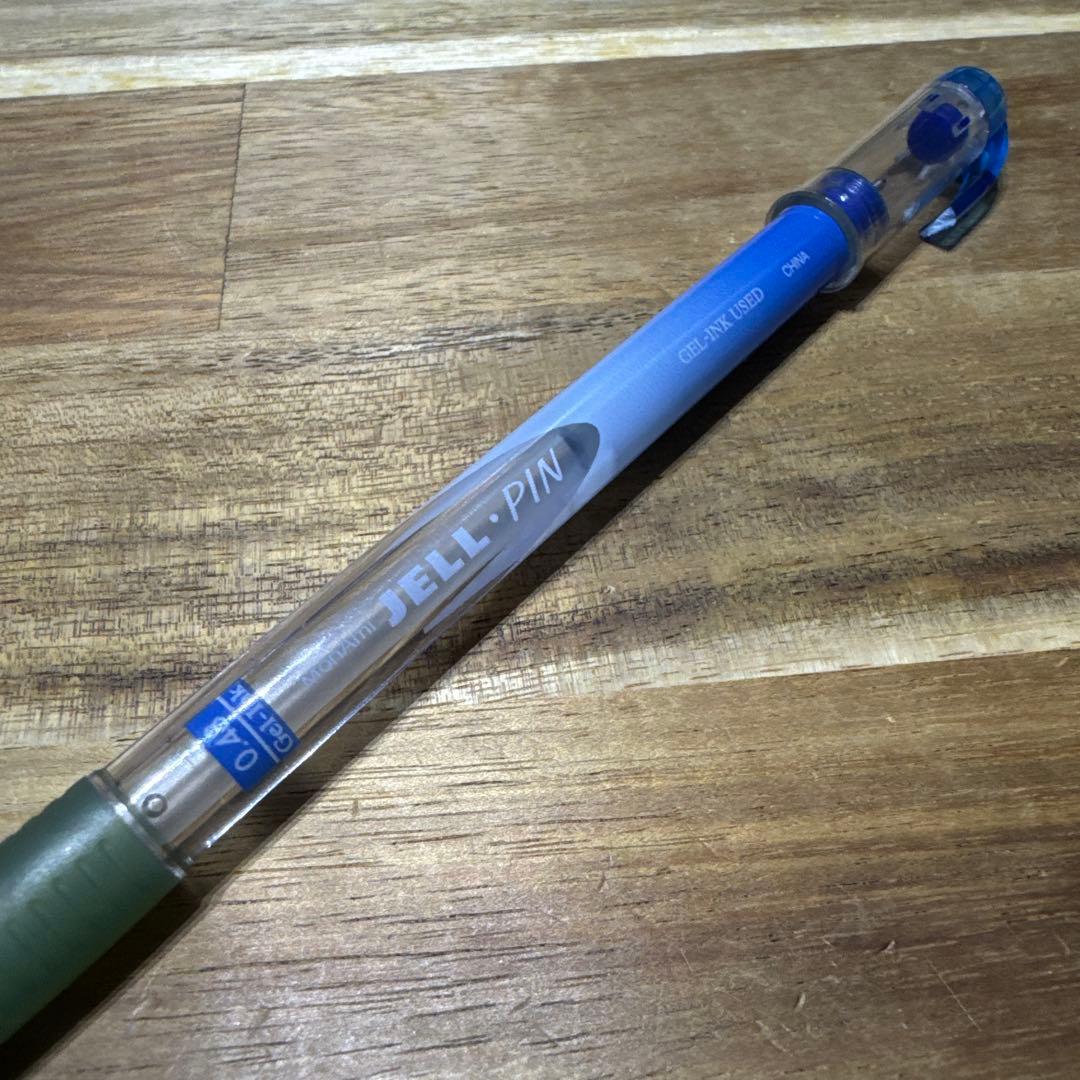 Jell Pin 赤色(ピンク？)と青色