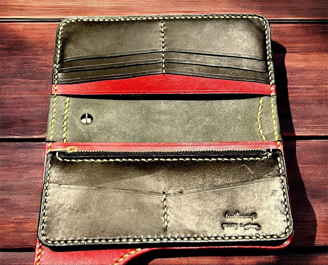 Gravy Leather ブラック パイソン 蛇革 バイカー長財布 栃木レザー