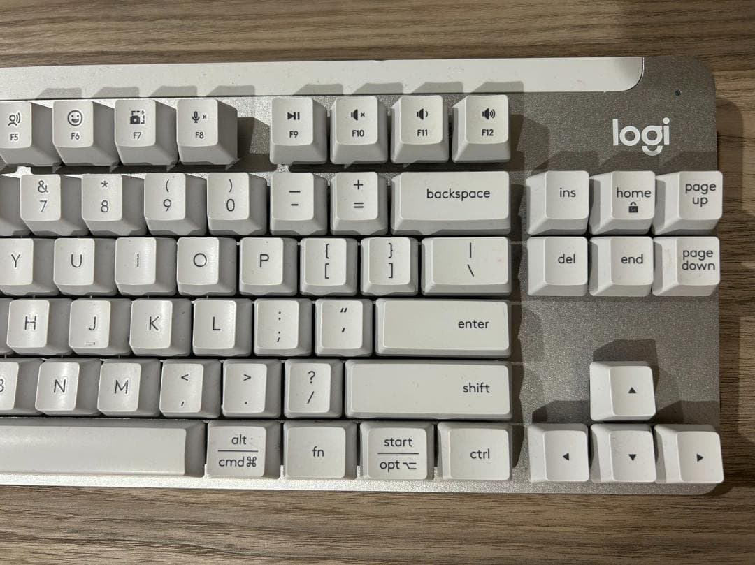 ★送料無料★美品 logicool K855 ワイヤレスキーボード US配列