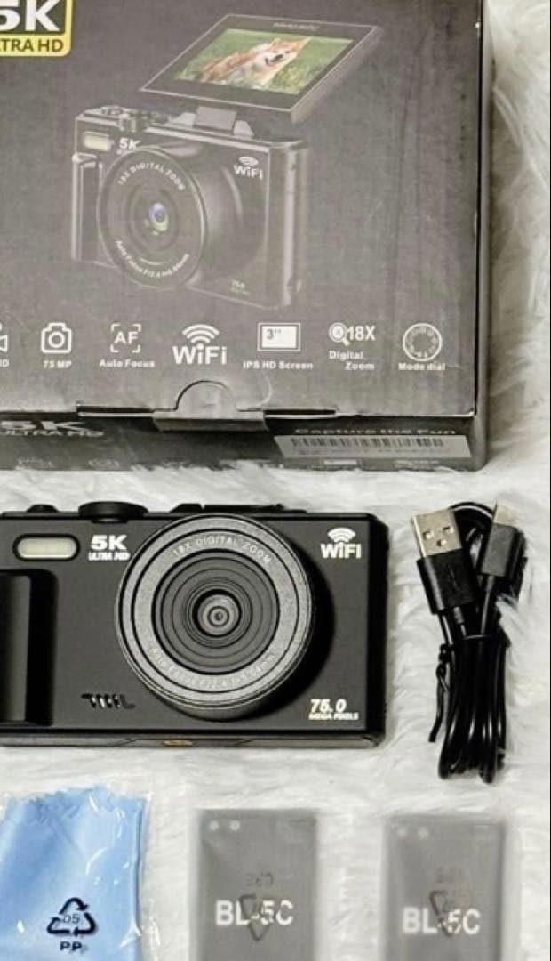 最新デジカメ デジタルズーム AFオートフォーカス定価22800円