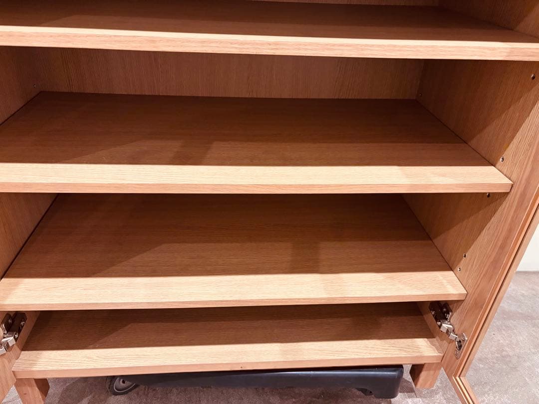 ⭐️美品⭐️入手困難⭐️無印良品⭐️脚付き⭐️オーク材・ガラス扉 キャビネット