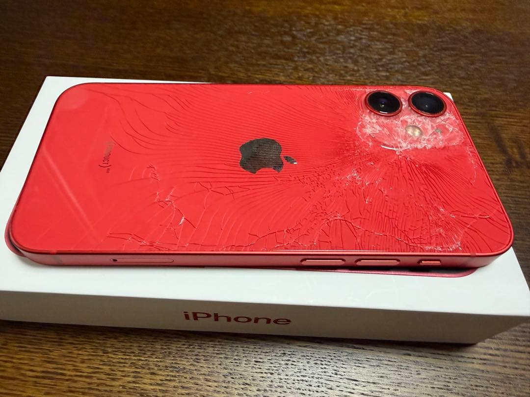 「訳あり」iPhone12 mini レッド　64GB 背面割れあり