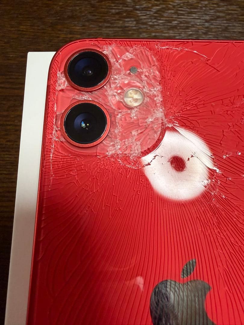 「訳あり」iPhone12 mini レッド　64GB 背面割れあり