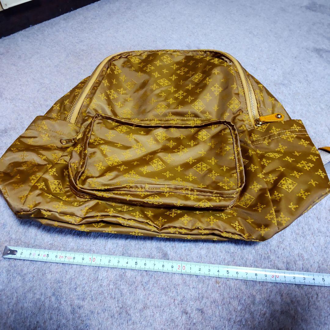 russet　折り畳みリュック