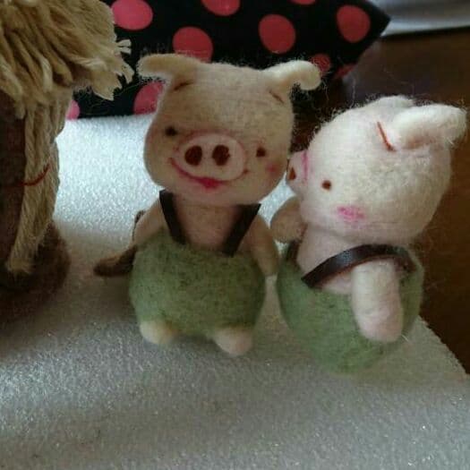 売り切れました。オーダー受付ます羊毛フェルト(☆∀☆)ダメ長男藁の家を造る！