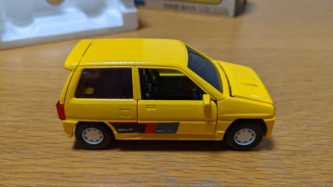 スバルレックス　ミニカー