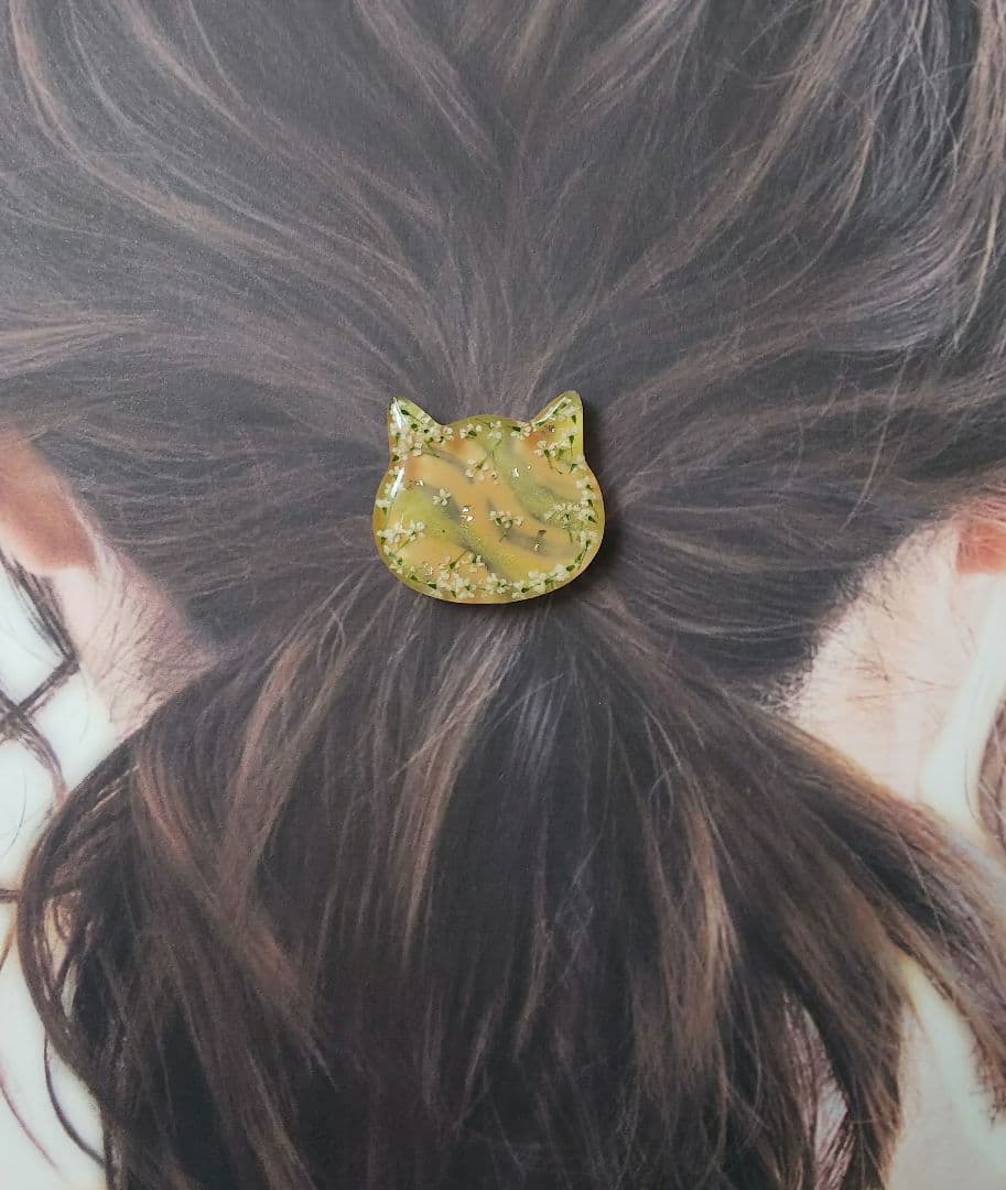 大好きレースフラワー 猫ちゃん型レジンヘアゴム
