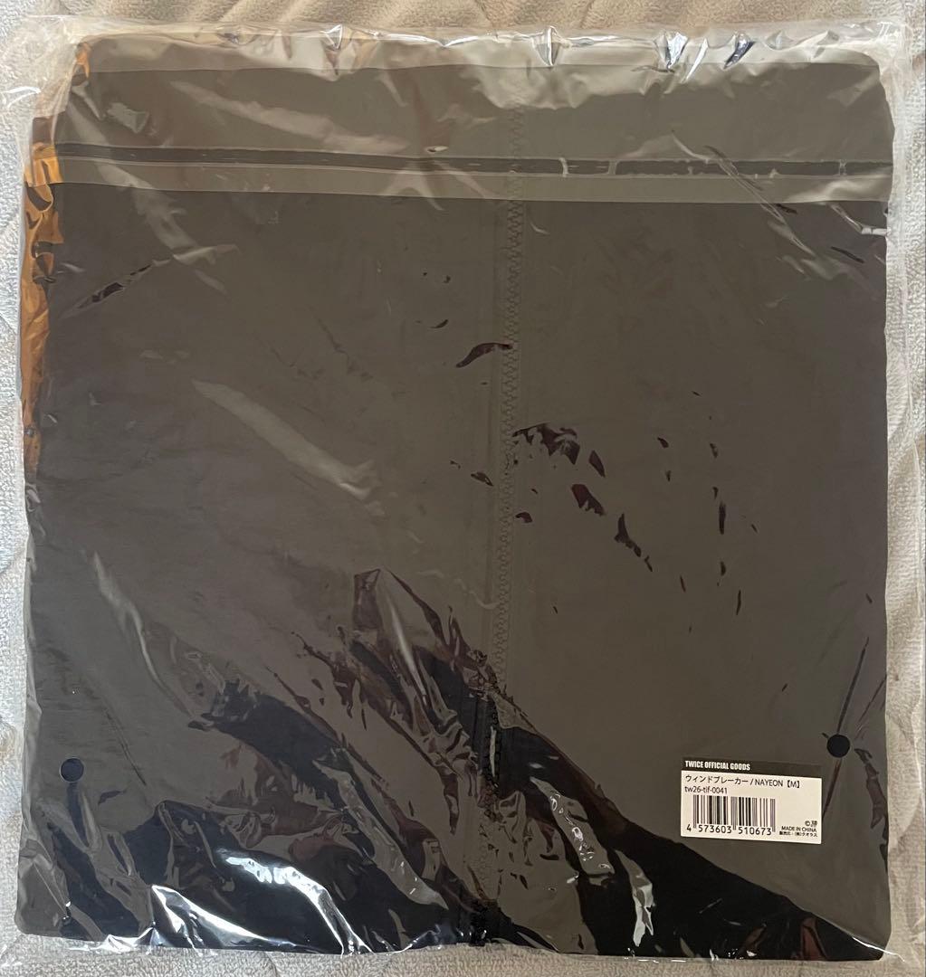 TWICE THIS IS FOR ウインドブレーカー Mサイズ ナヨン