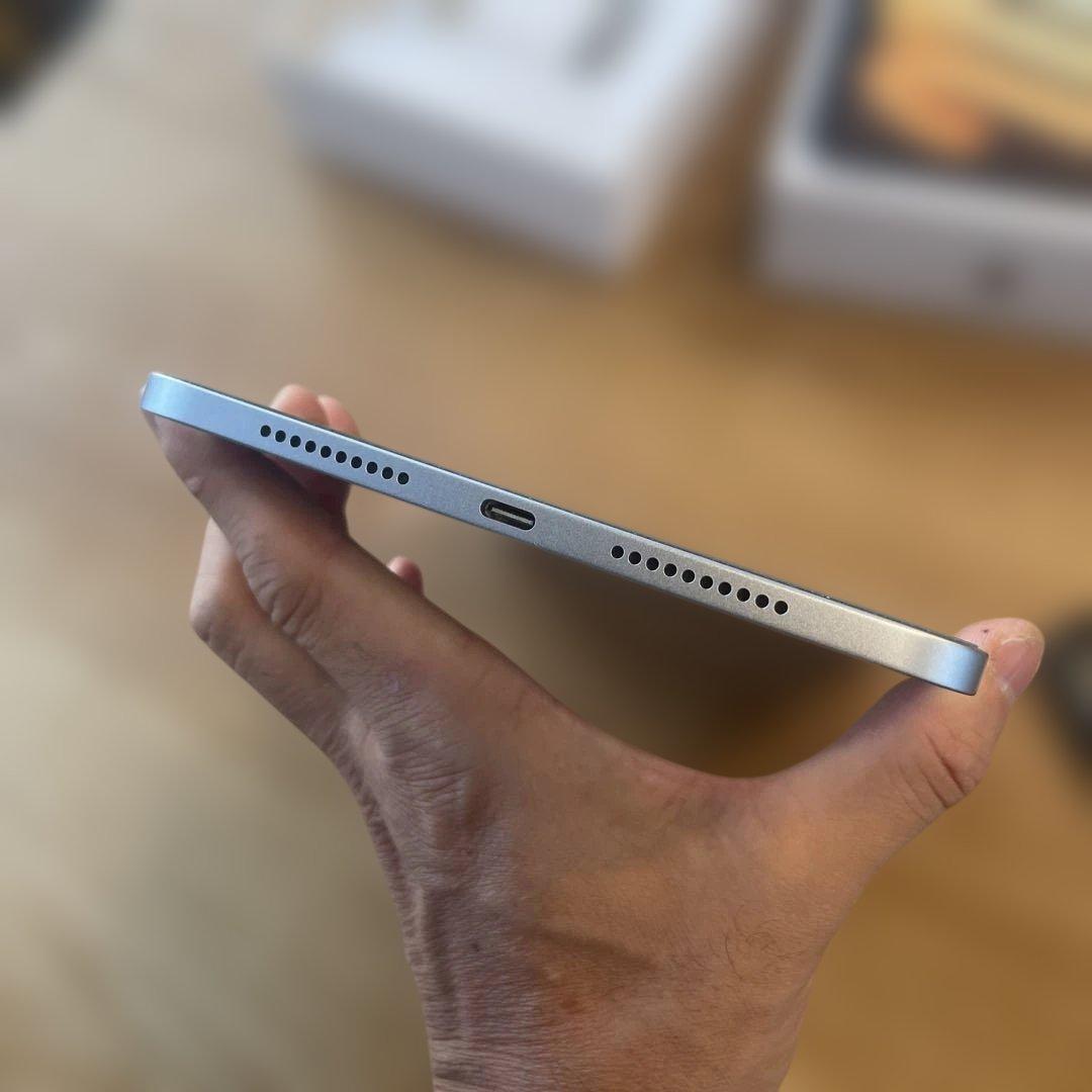 iPad mini A17 Pro wifi 第7世代保証残りバッテリー100%