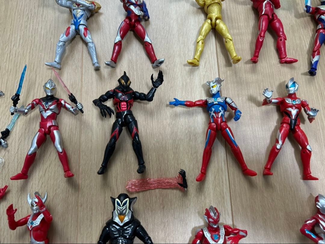 ウルトラマン超動αのまとめ売り