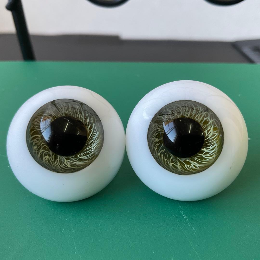 英国製 ペーパウェイトグラスアイ　イギリス HGC社製ドールアイ28mm 新品