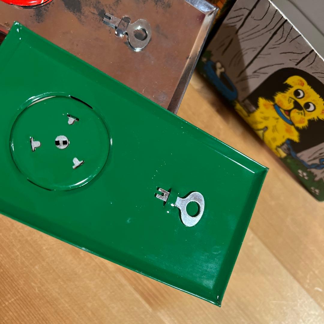 【レトロ】ブリキのおもちゃ