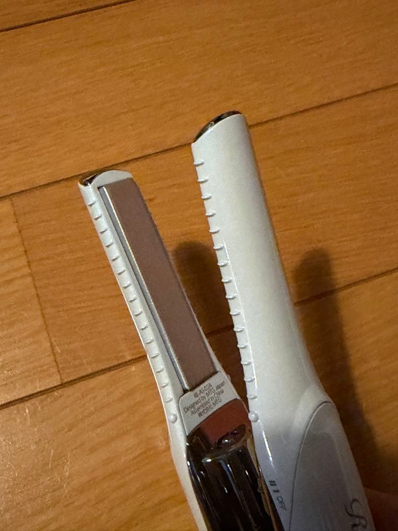 リファ　フィンガーアイロンST ホワイト