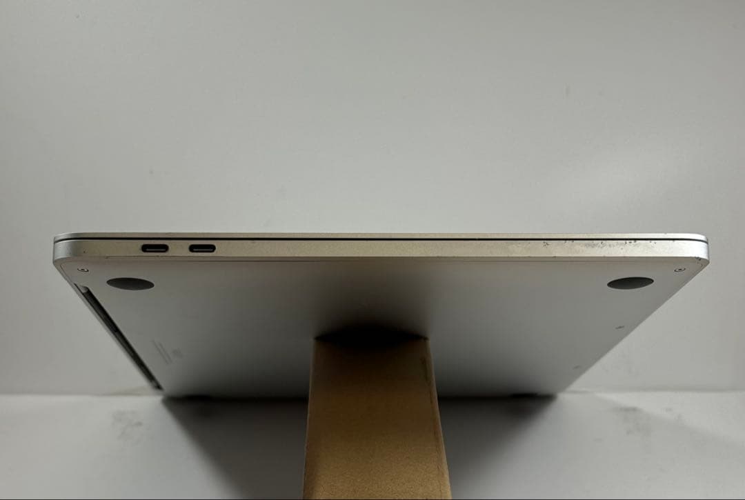 MacBook本体 Apple MacBook Pro 13 2019 i5/16GB/120GB