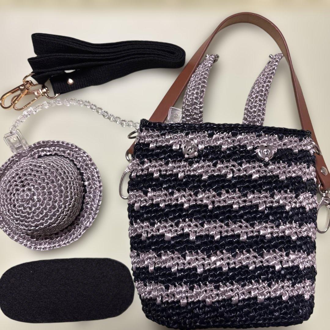 すっぴー出品　ロボホンのキャリーポーチ・麦わら帽子２点