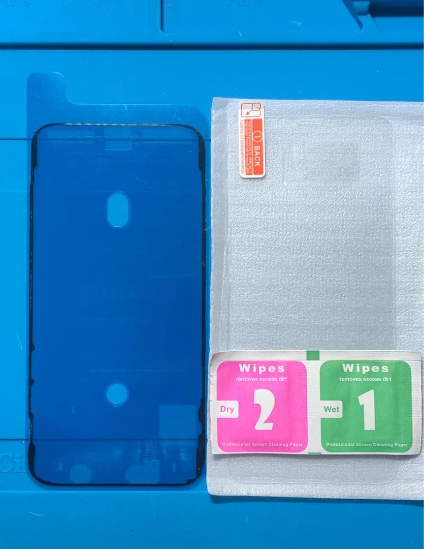 iPhone 13純正再生パネル13-329