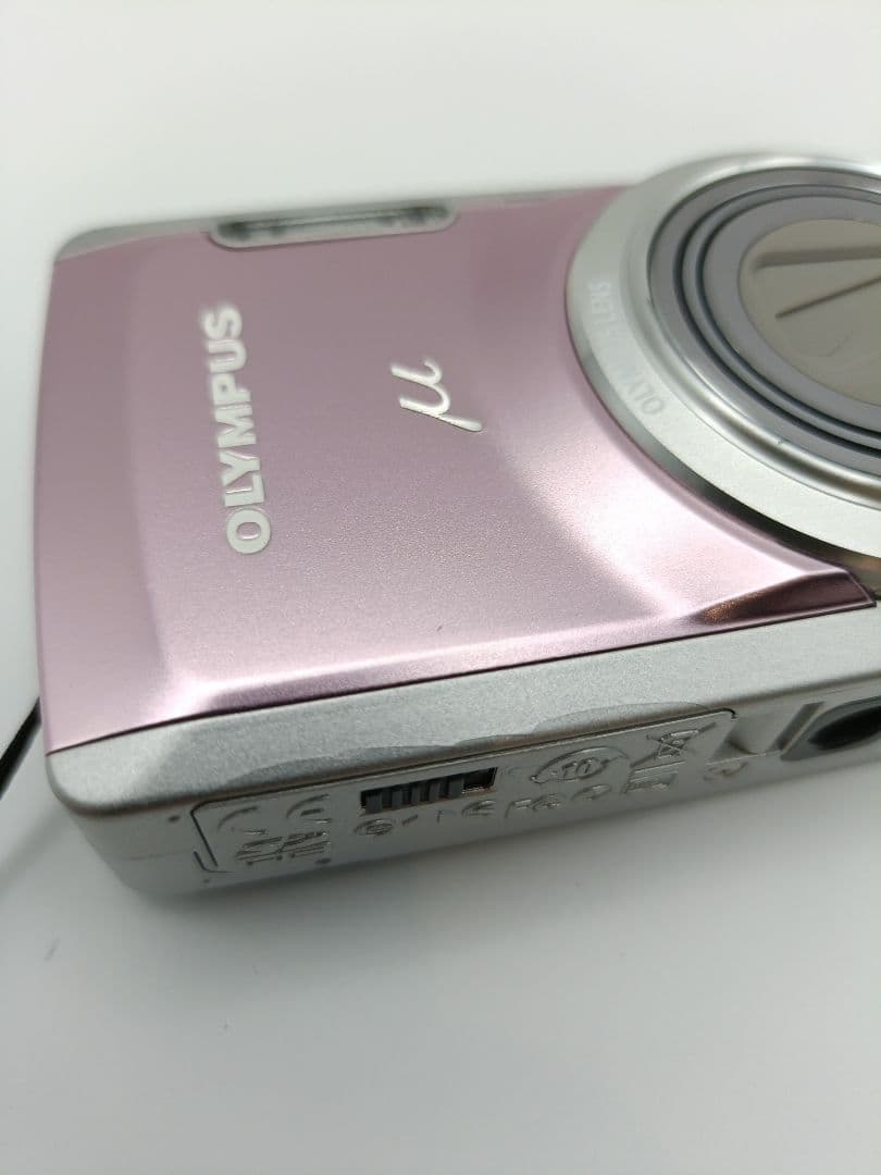 OLYMPUS Uー7040 デジタルカメラ【動作未確認】