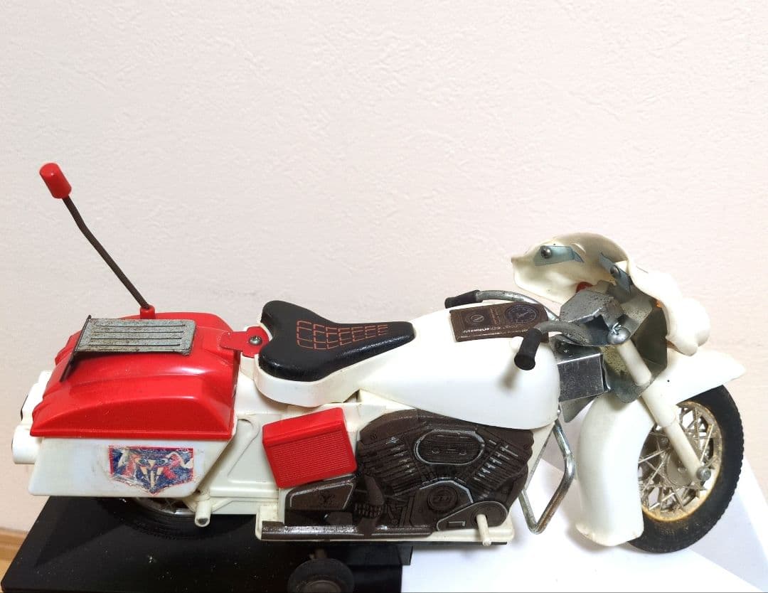 昭和レトロ　ヨネザワ　シルバー仮面　オートバイ　　　　　全長約30cm