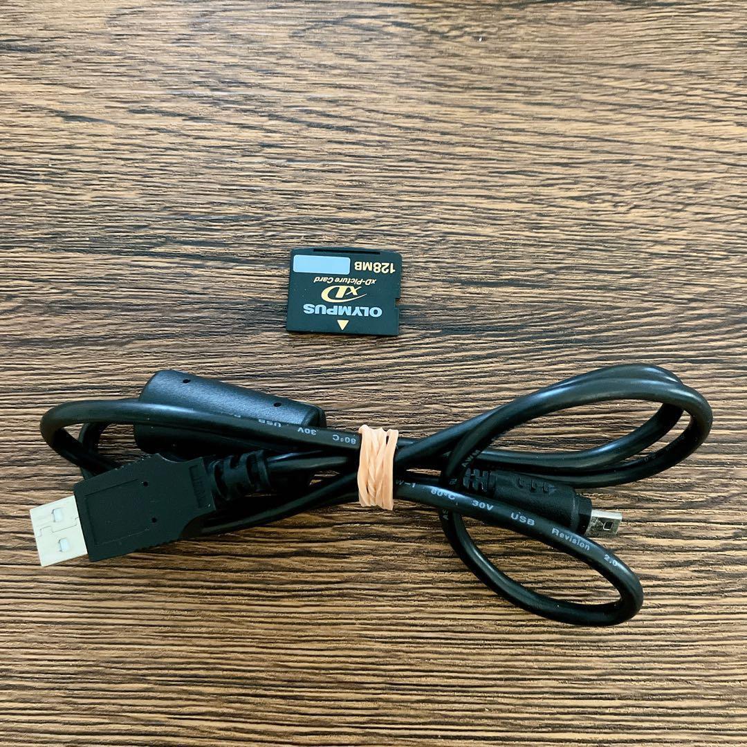 OLYMPUS オリンパス デジタルカメラ デジカメ FE-240 現状品