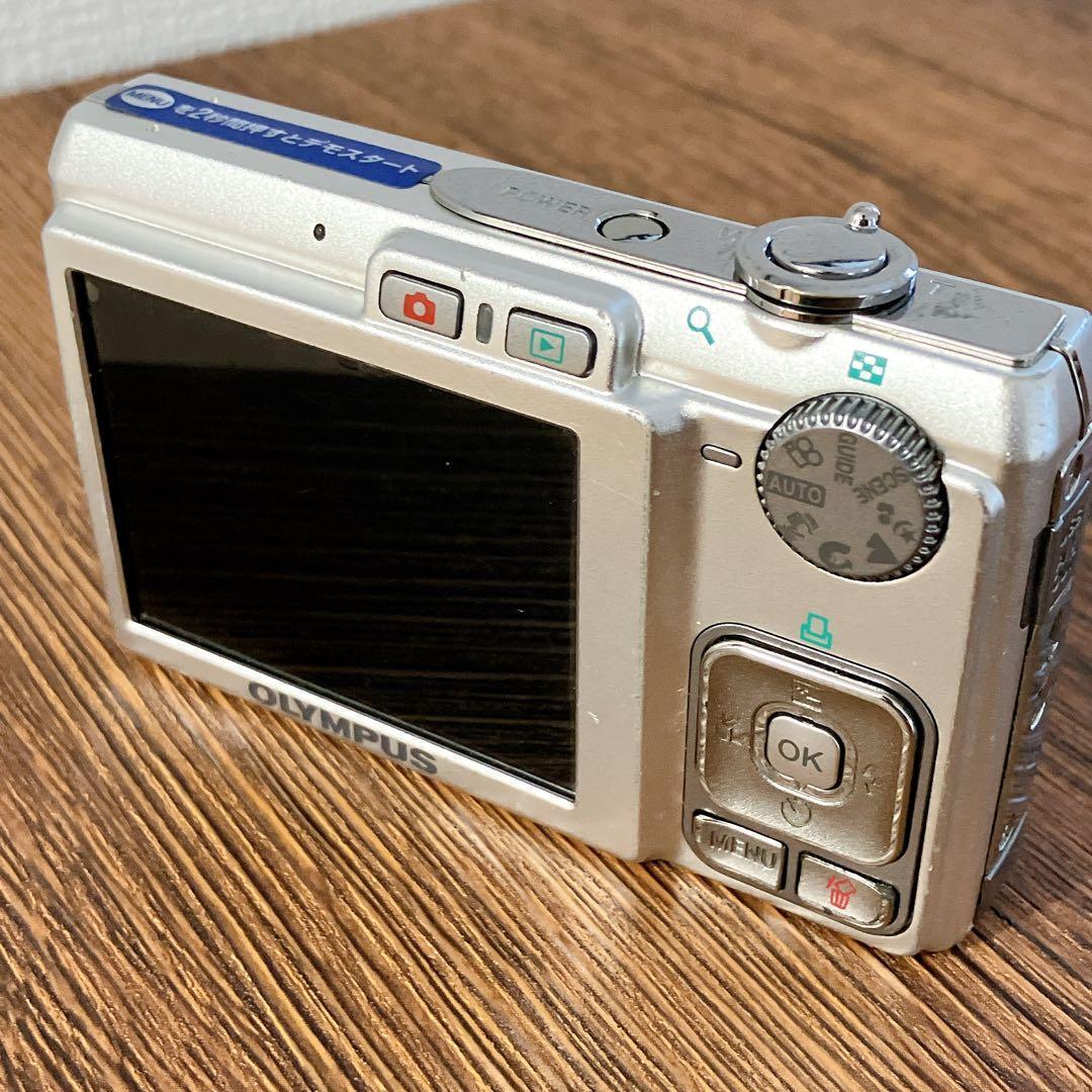 OLYMPUS オリンパス デジタルカメラ デジカメ FE-240 現状品