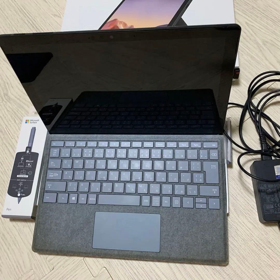 Microsoft Surface Pro 7本体