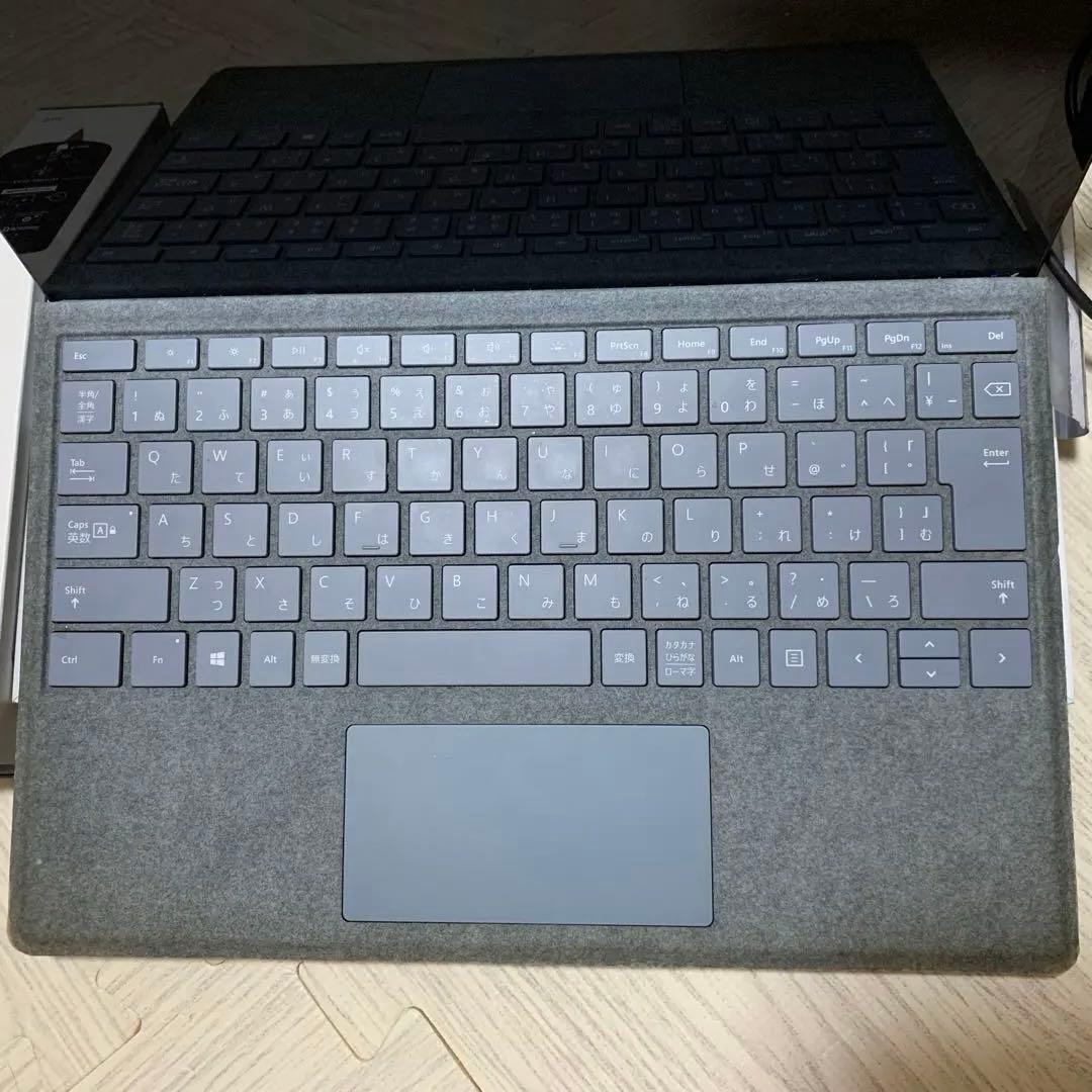 Microsoft Surface Pro 7本体