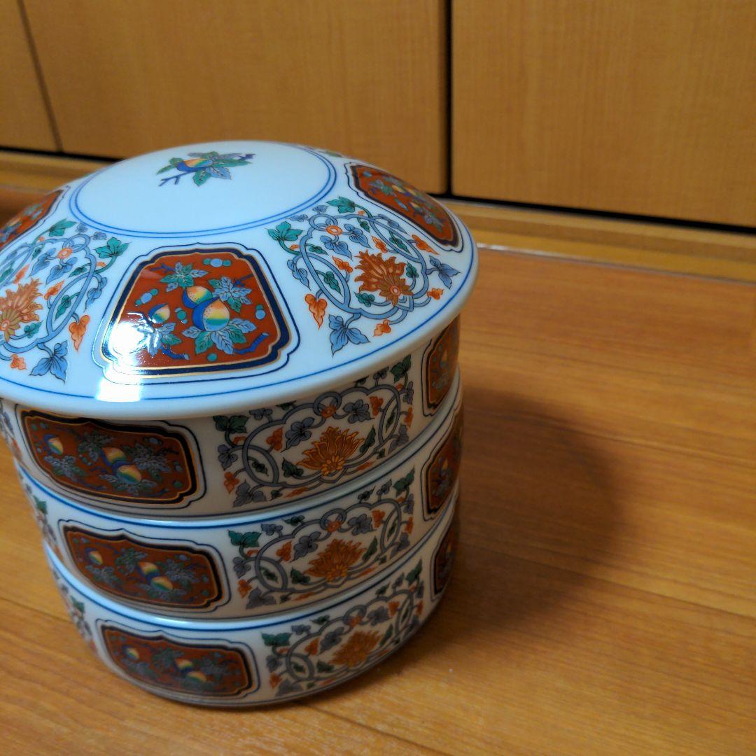 賞美堂　其泉作 染錦草花果実文　大