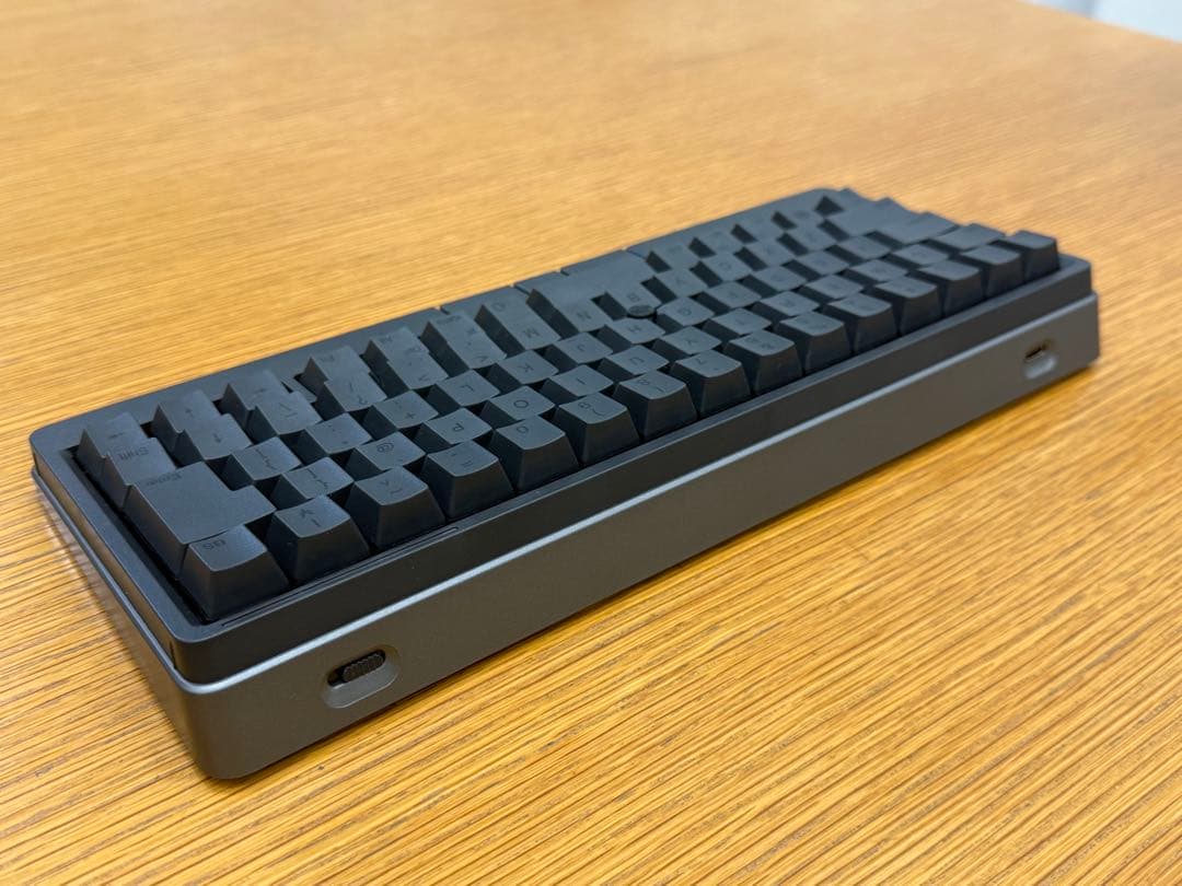 超人気、高級キーボード HHKB Studio 日本語配列／墨