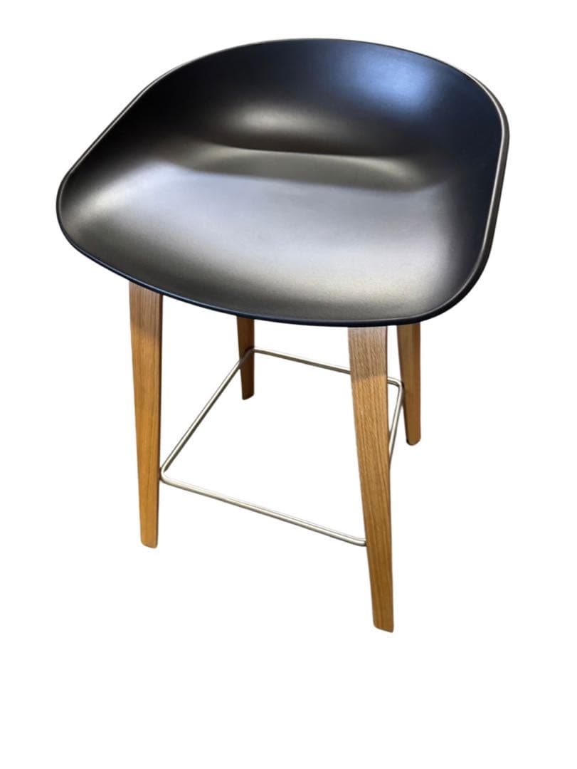 在庫1点のみ HAY AAS32 H64 座面…黒