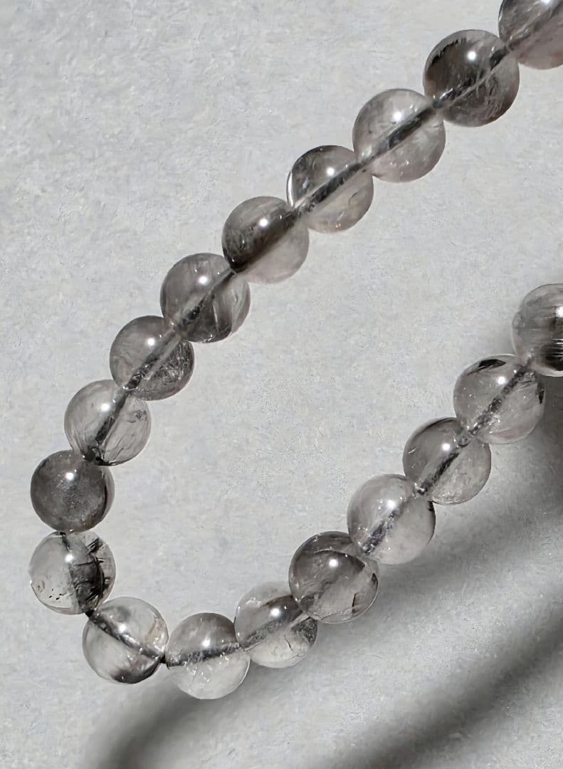 6.8ミリ　プラチナルチルクォーツブレスレット　ブルッカイトインクォーツ