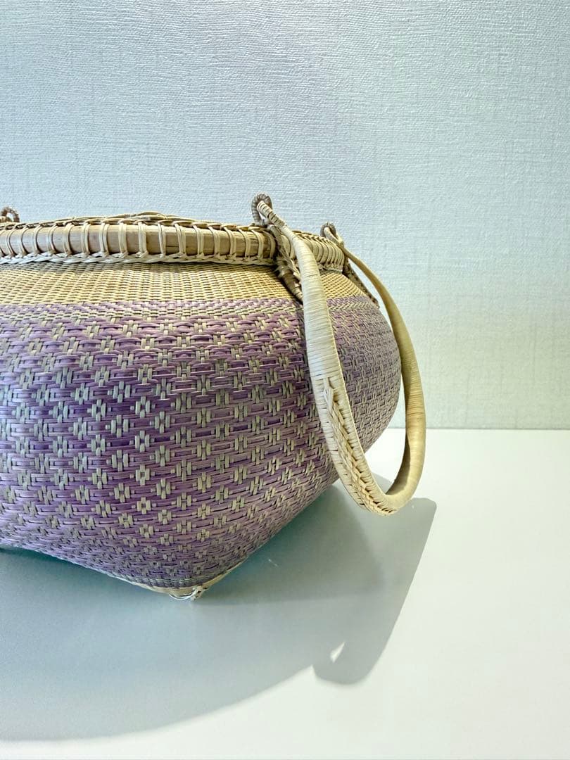 新品　桃色　春　プラニー工房　タイ王室御用達　竹　かごバック