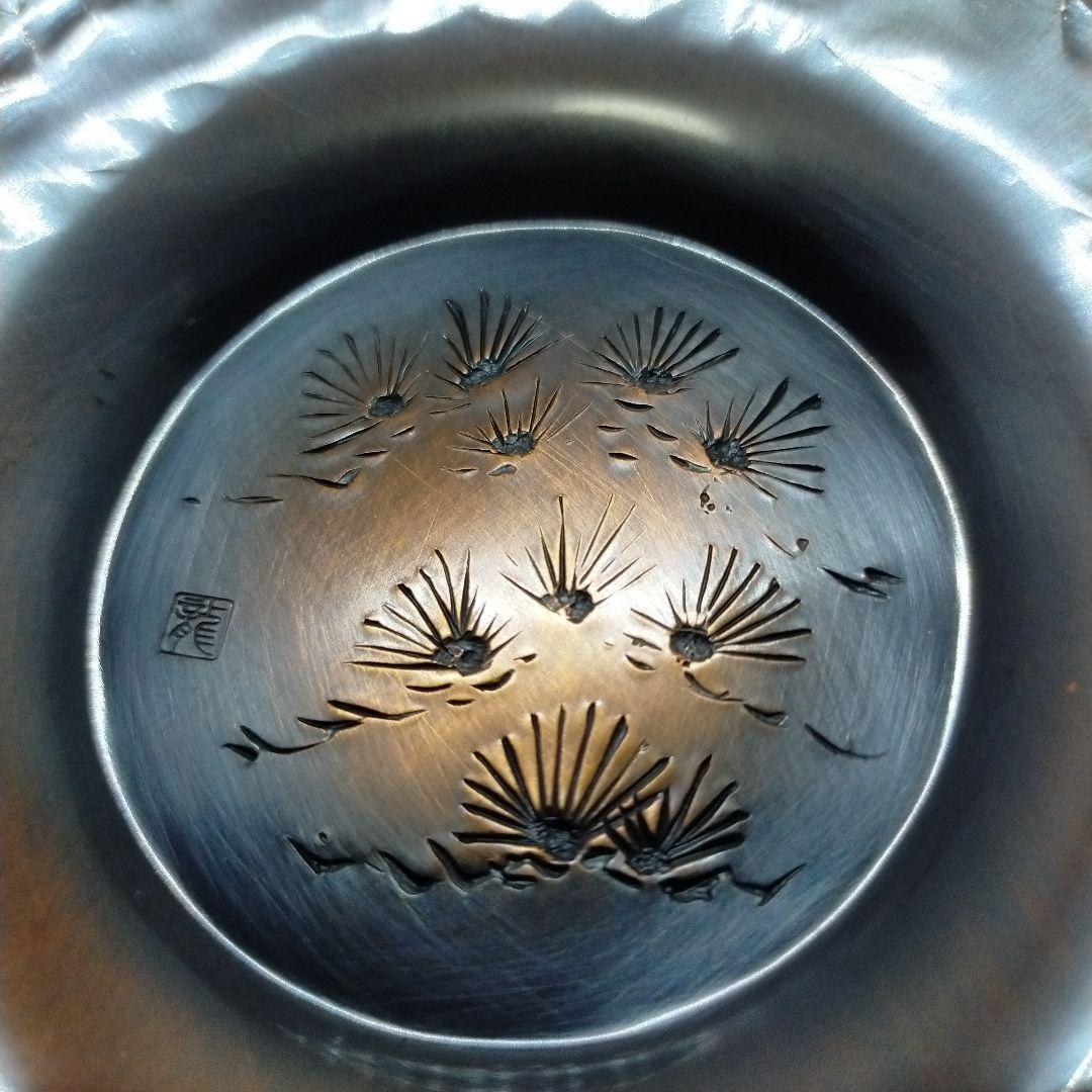 ２０２３ 純銅の銘々皿　絵柄は松　菊　竹　菖蒲　梅　　細かい手作丁寧な仕上がり