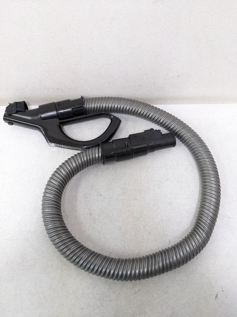 TOSHIBA VC-KSG70-S サイクロン式掃除機 2017年製