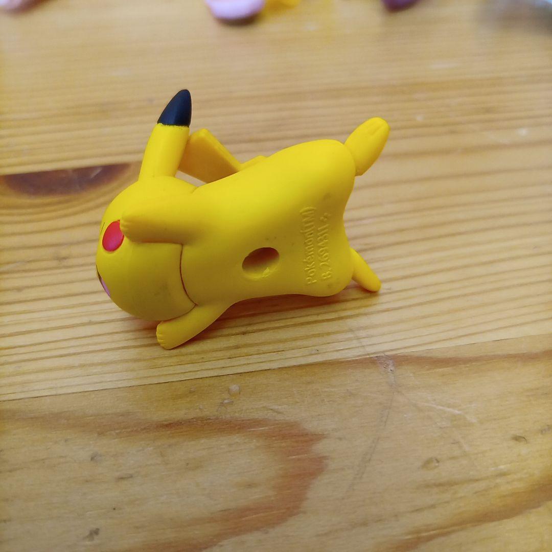 おやすみポケモン　ピカチュウ