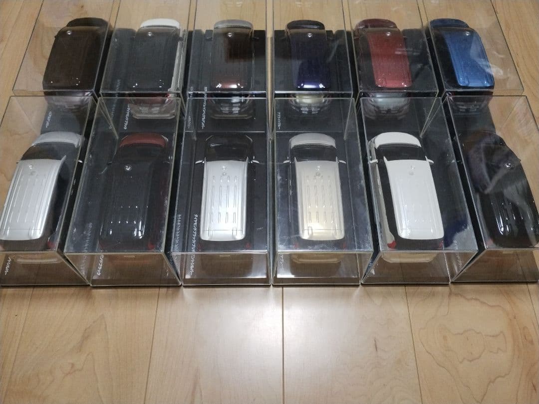 カラーサンプル　コレクション　セレナ　SERENA　NISSAN　色見本　非売品