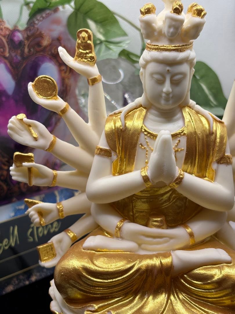 千手観音様♡アイボリーナッツ♡♡