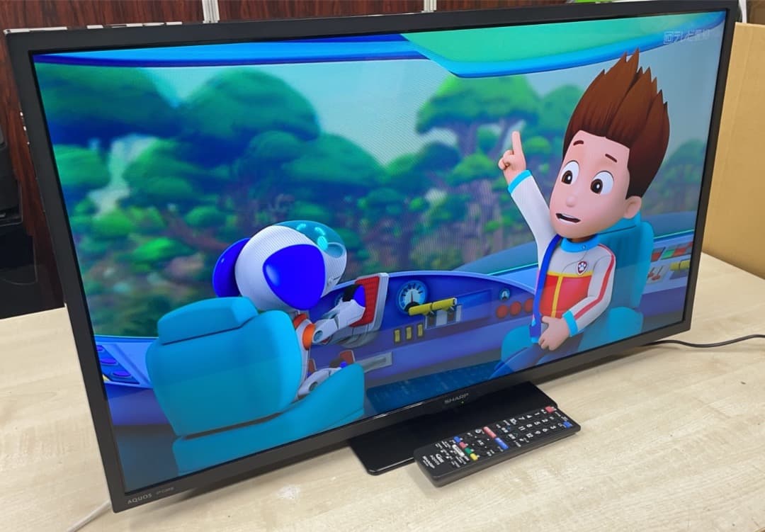 ★中古美品！SHARP 32型液晶テレビ 2023年製 2T-C32DE