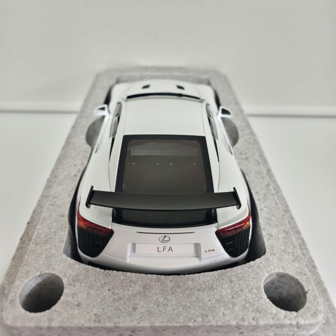 AUTOart 1/18 Lexus LFA Nürburgring パッケージ