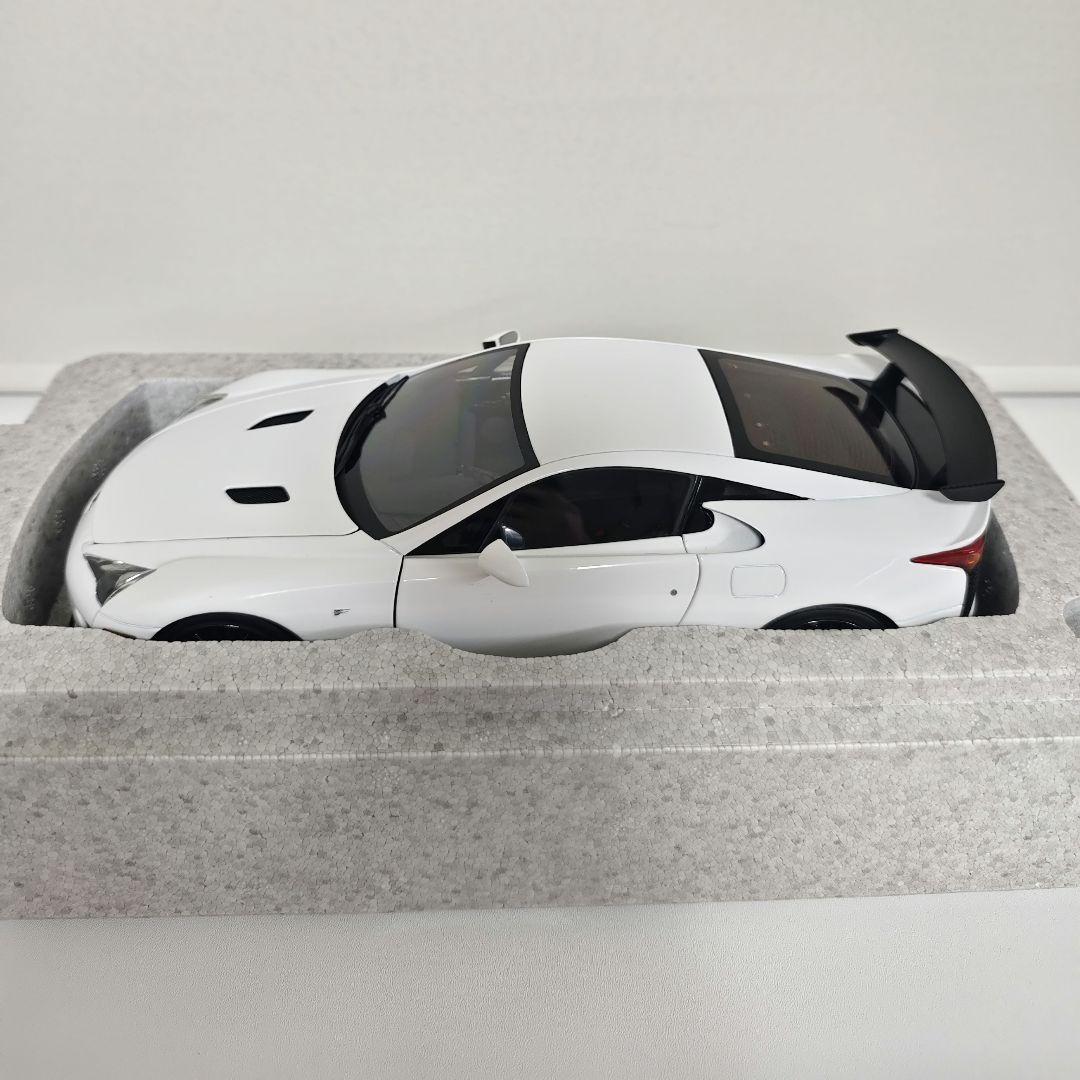 AUTOart 1/18 Lexus LFA Nürburgring パッケージ