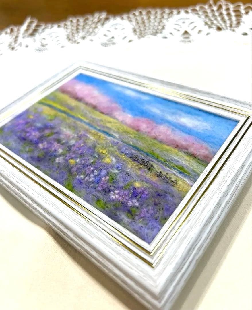 ムラサキハナナに誘われて　羊毛フェルト　フレーム　羊毛絵画　ハンドメイド