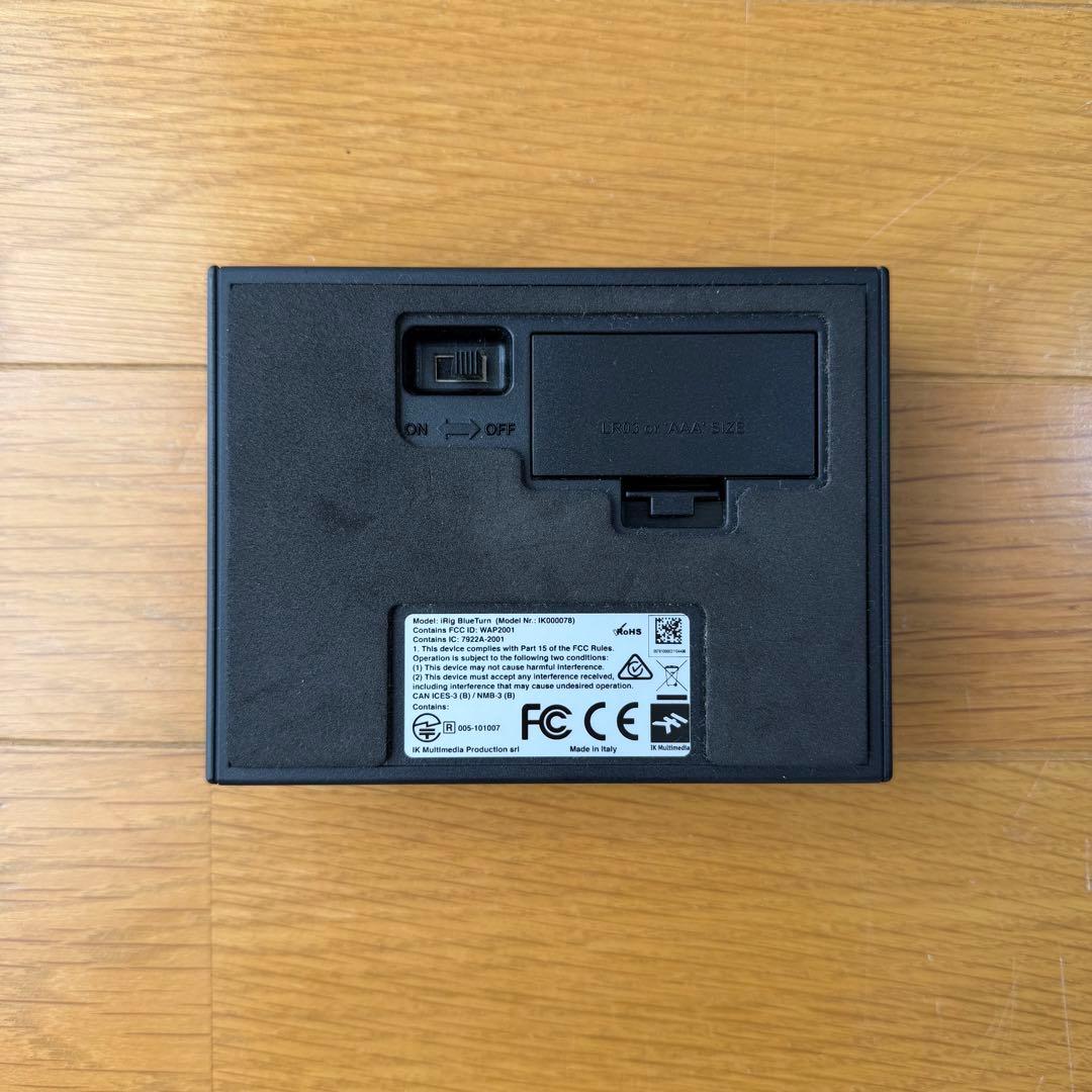 iRig Blue Turn 譜めくりペダル
